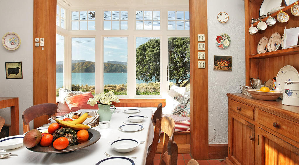 Beachfront Wellington Bed And Breakfast Exteriör bild