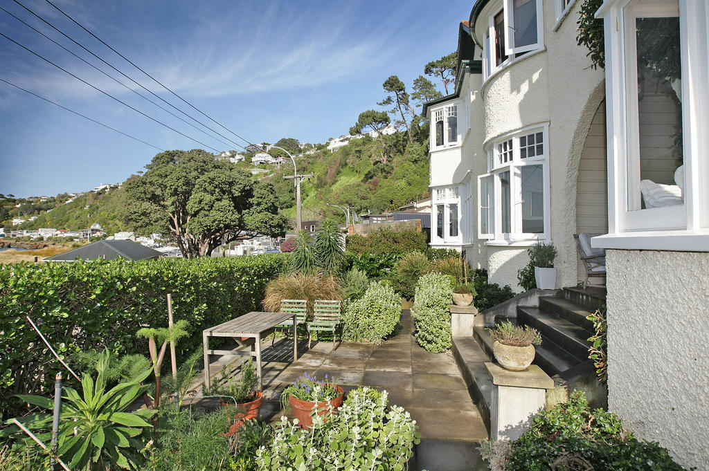 Beachfront Wellington Bed And Breakfast Exteriör bild
