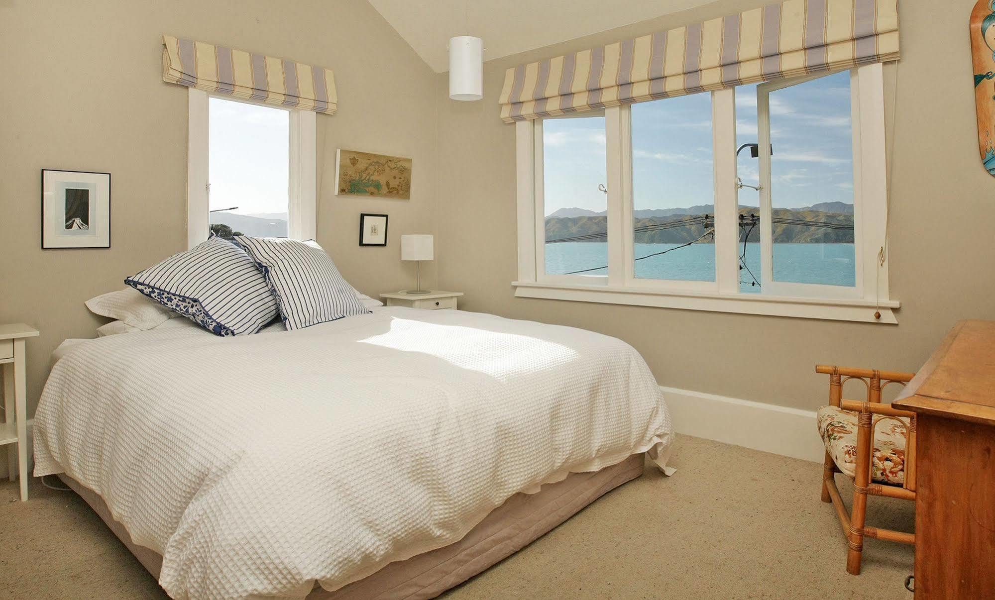 Beachfront Wellington Bed And Breakfast Exteriör bild