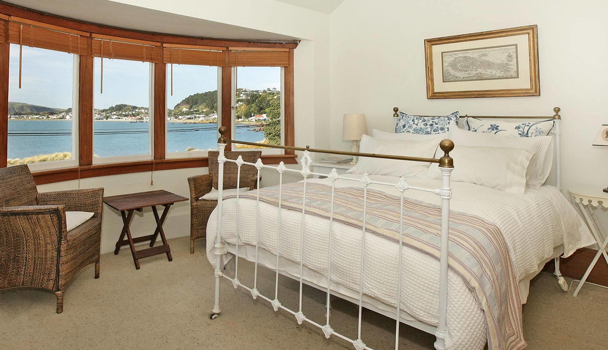 Beachfront Wellington Bed And Breakfast Exteriör bild